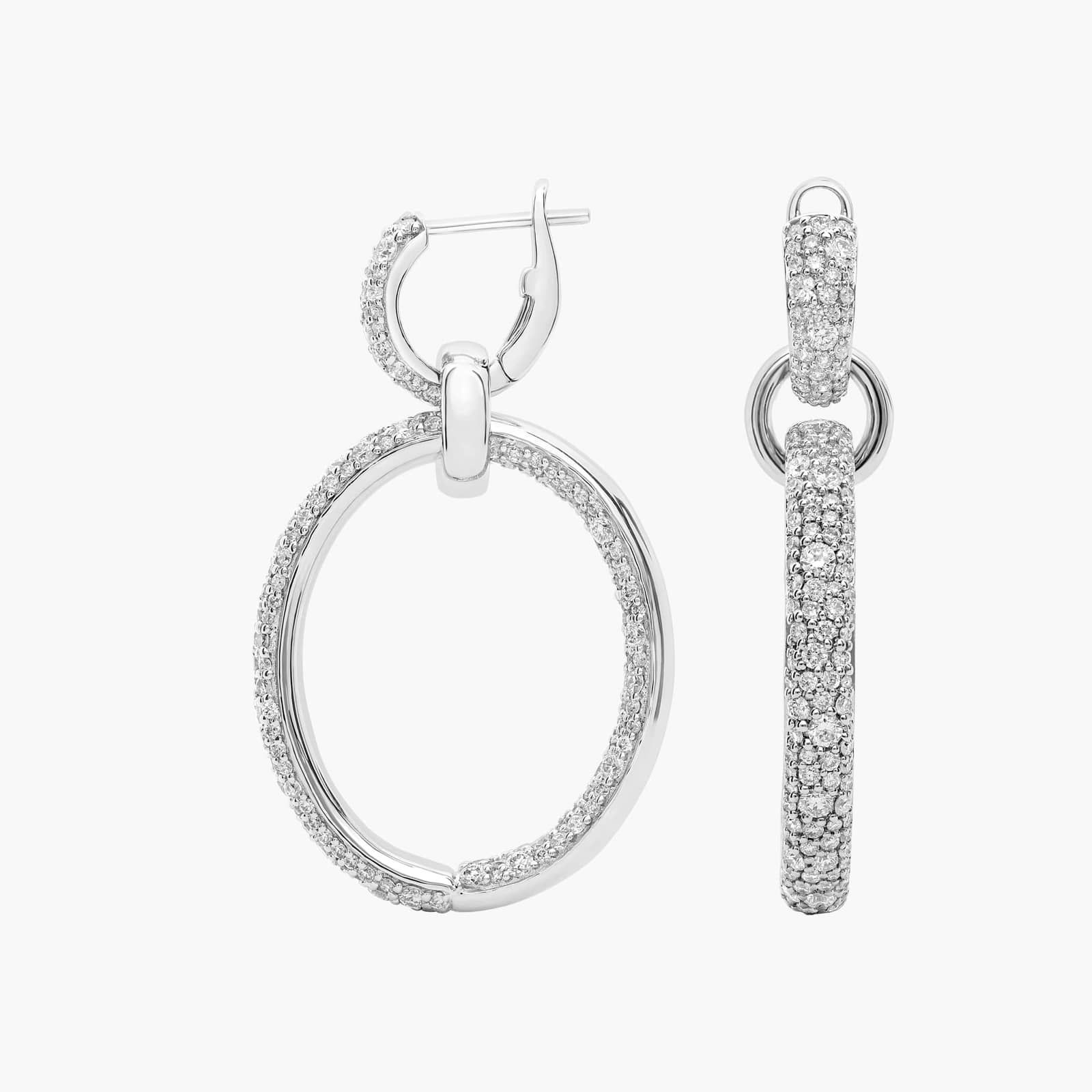 halo diamond earrings in gold with diamonds
