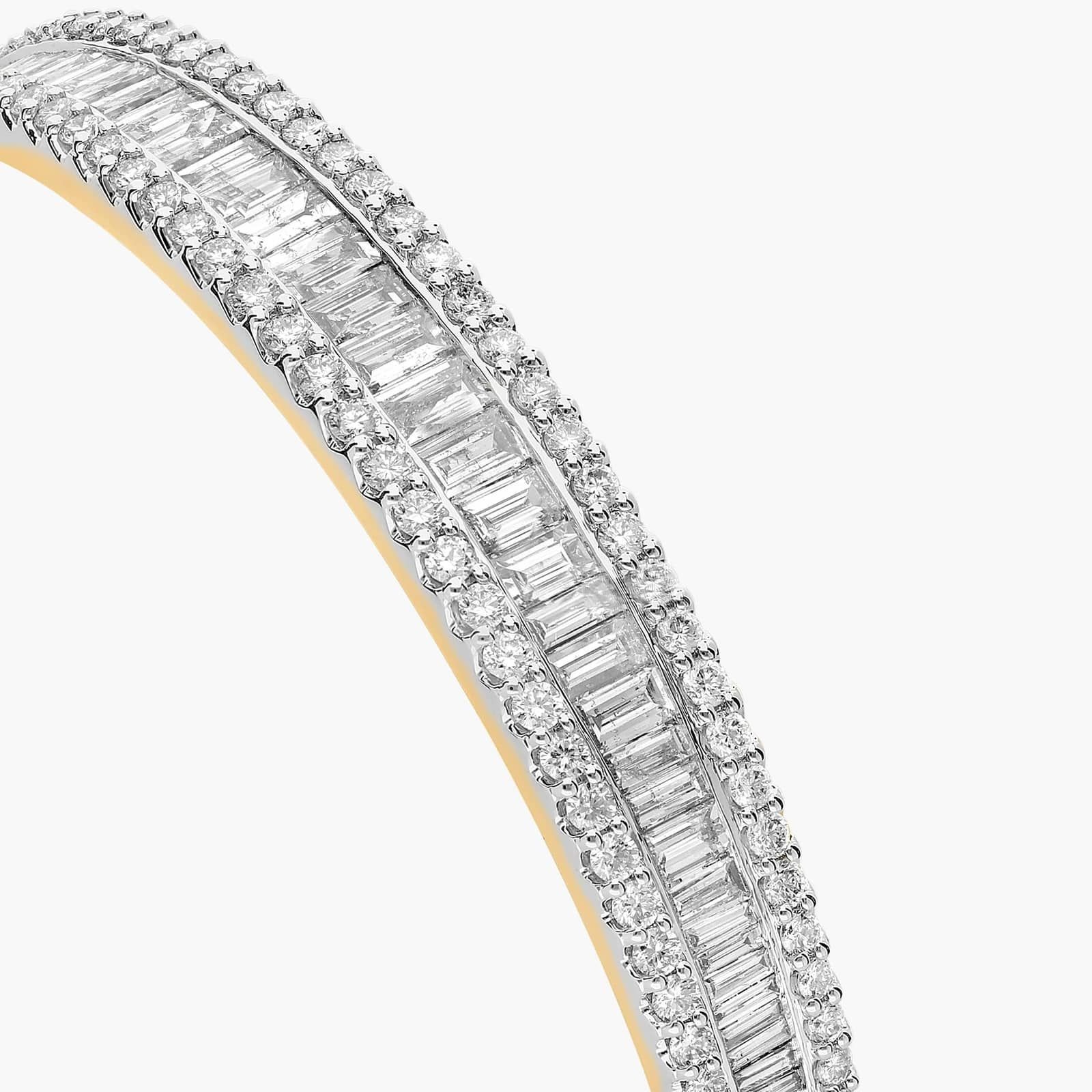baguette diamond bracelet in gold with diamonds