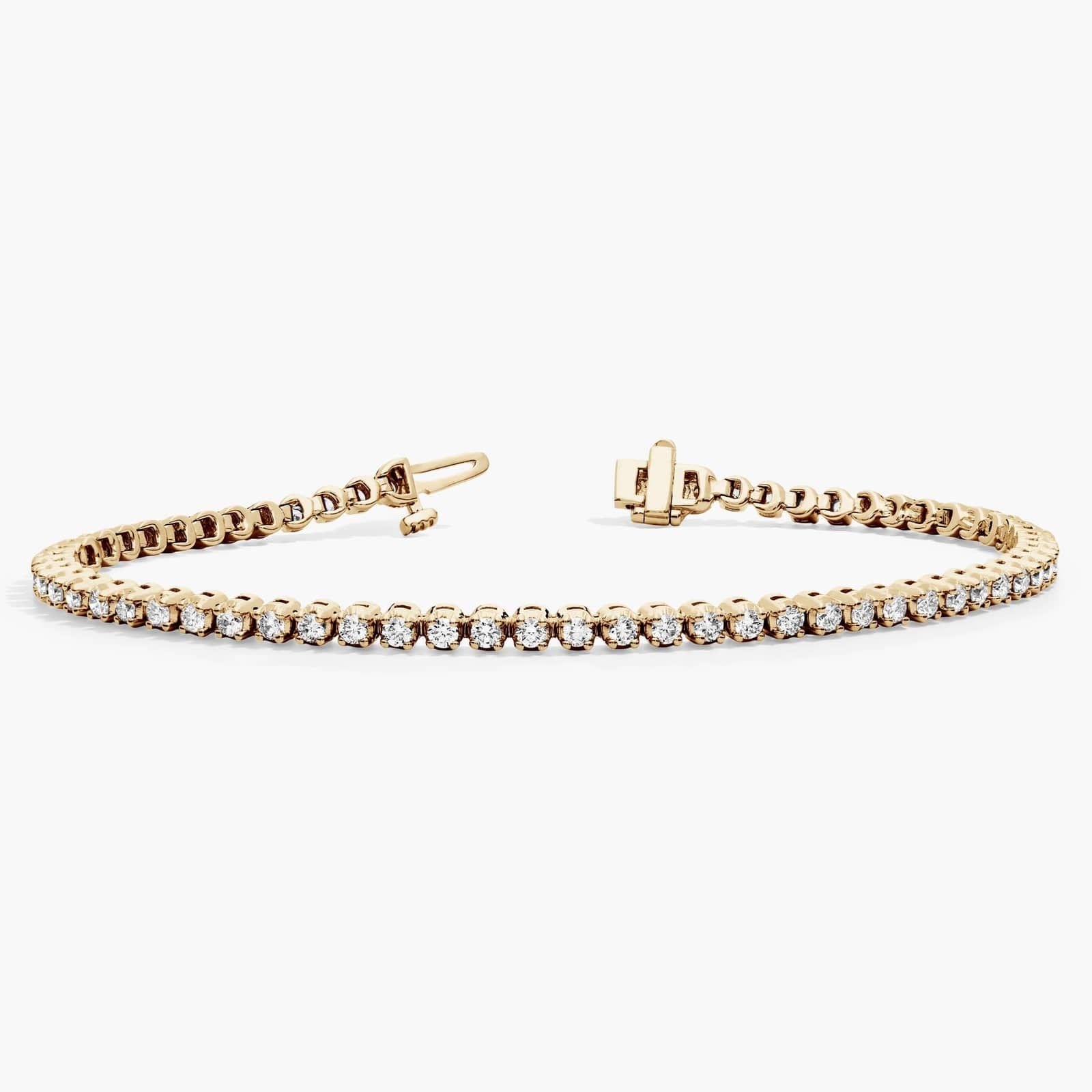 classic diamond bracelet in gold with diamonds