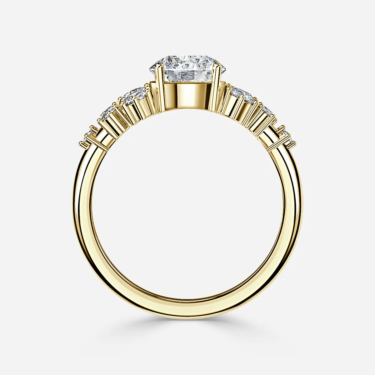 cluster diamond ring in gold with diamonds