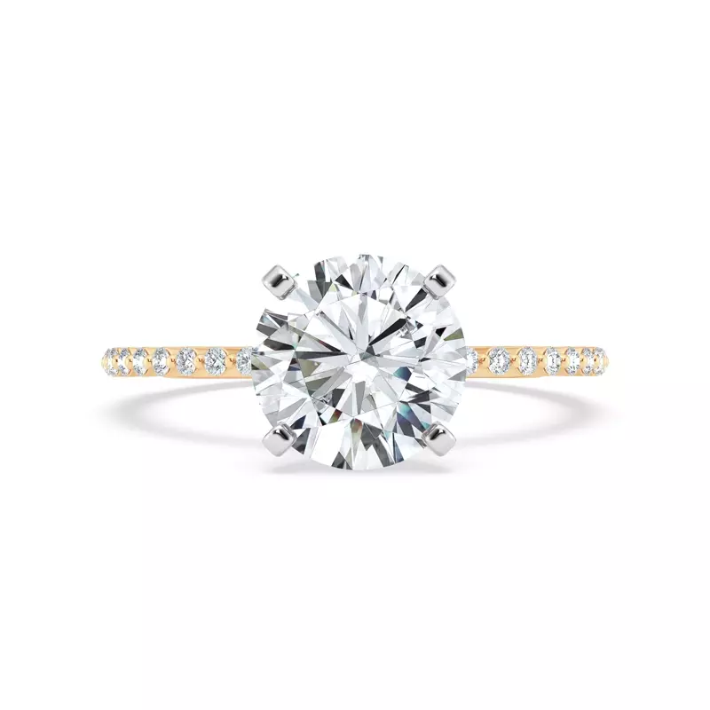 halo diamond ring in gold with diamonds