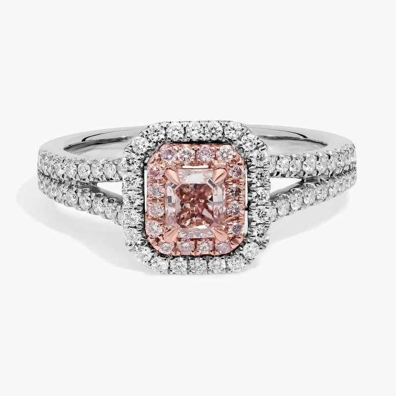 cushion diamond ring in gold with diamonds