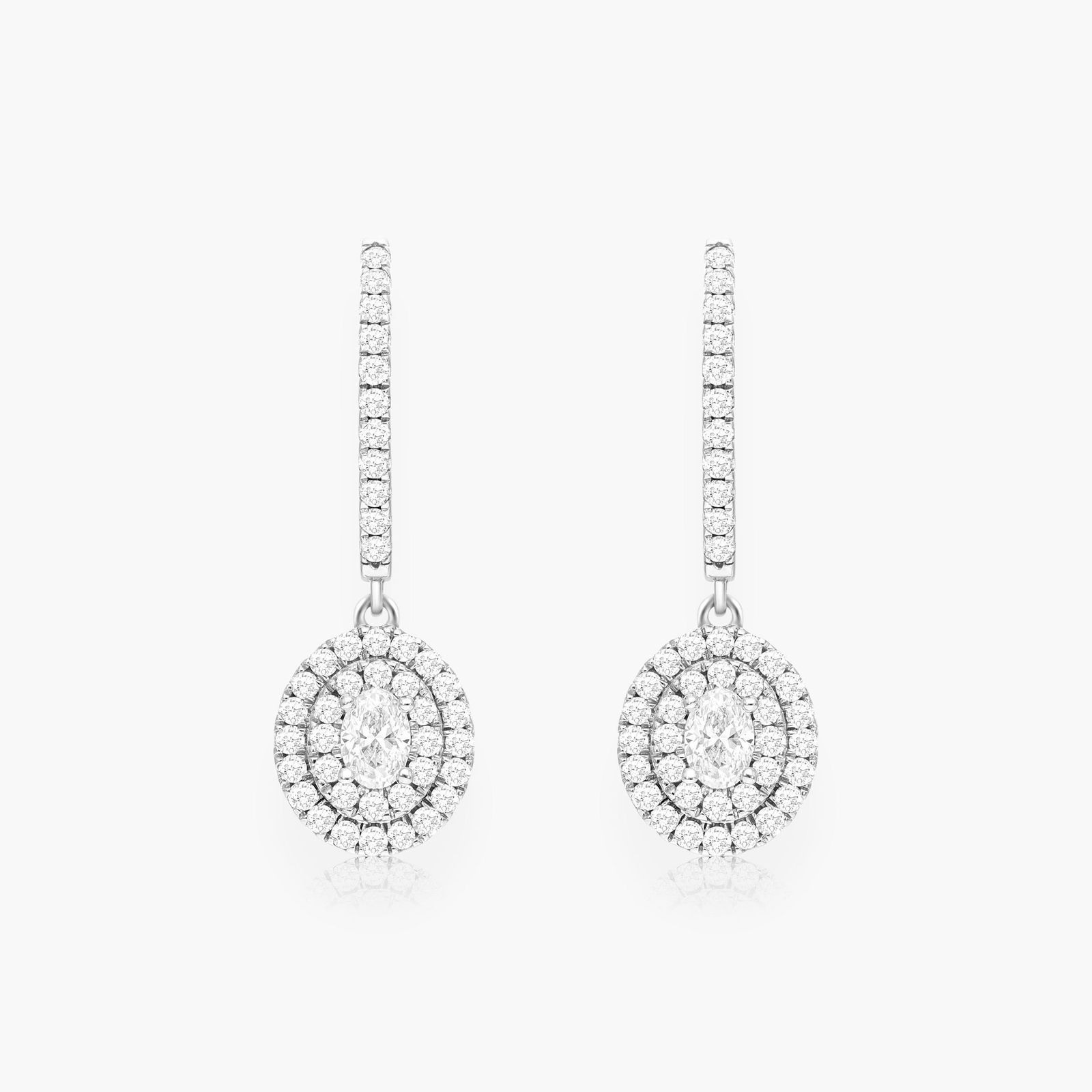halo diamond earrings in gold with diamonds