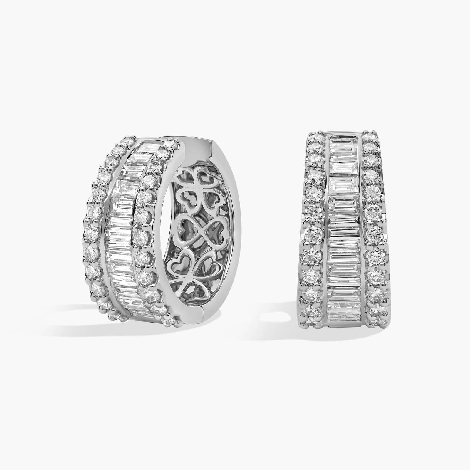 halo diamond earrings in gold with diamonds