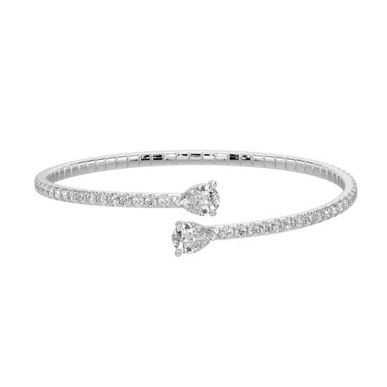 pear diamond bracelet in gold with diamonds