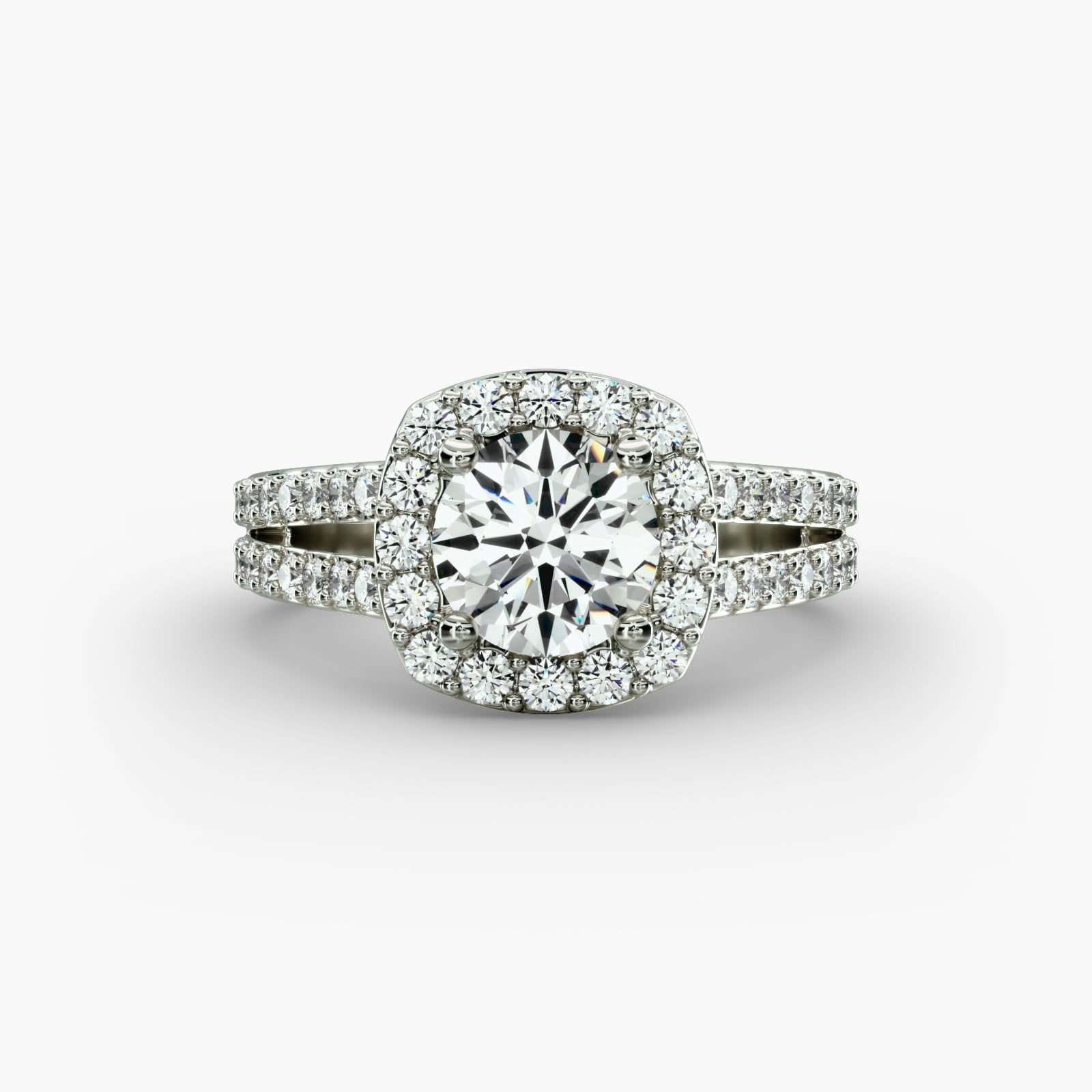 halo diamond ring in gold with diamonds