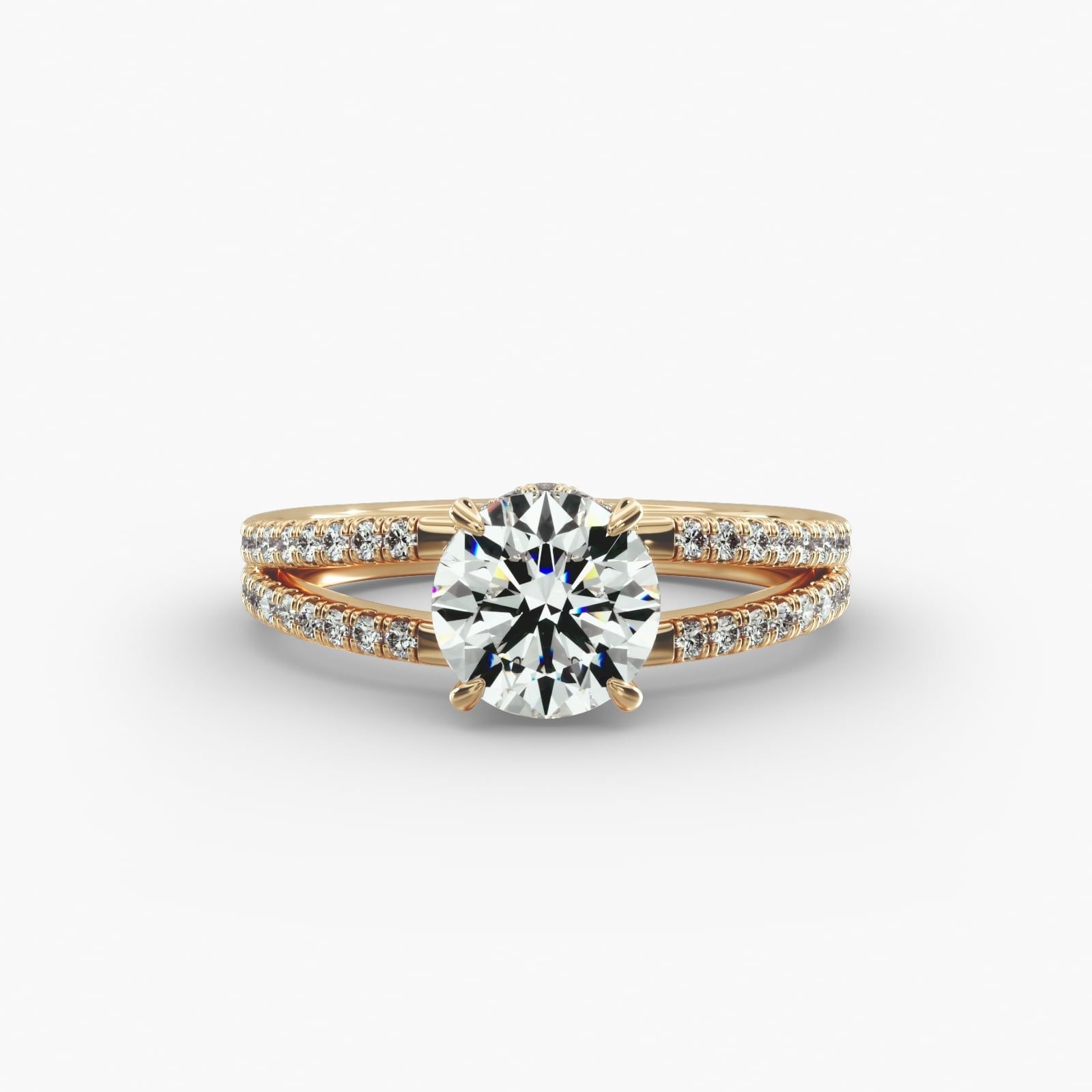 halo diamond ring in gold with diamonds