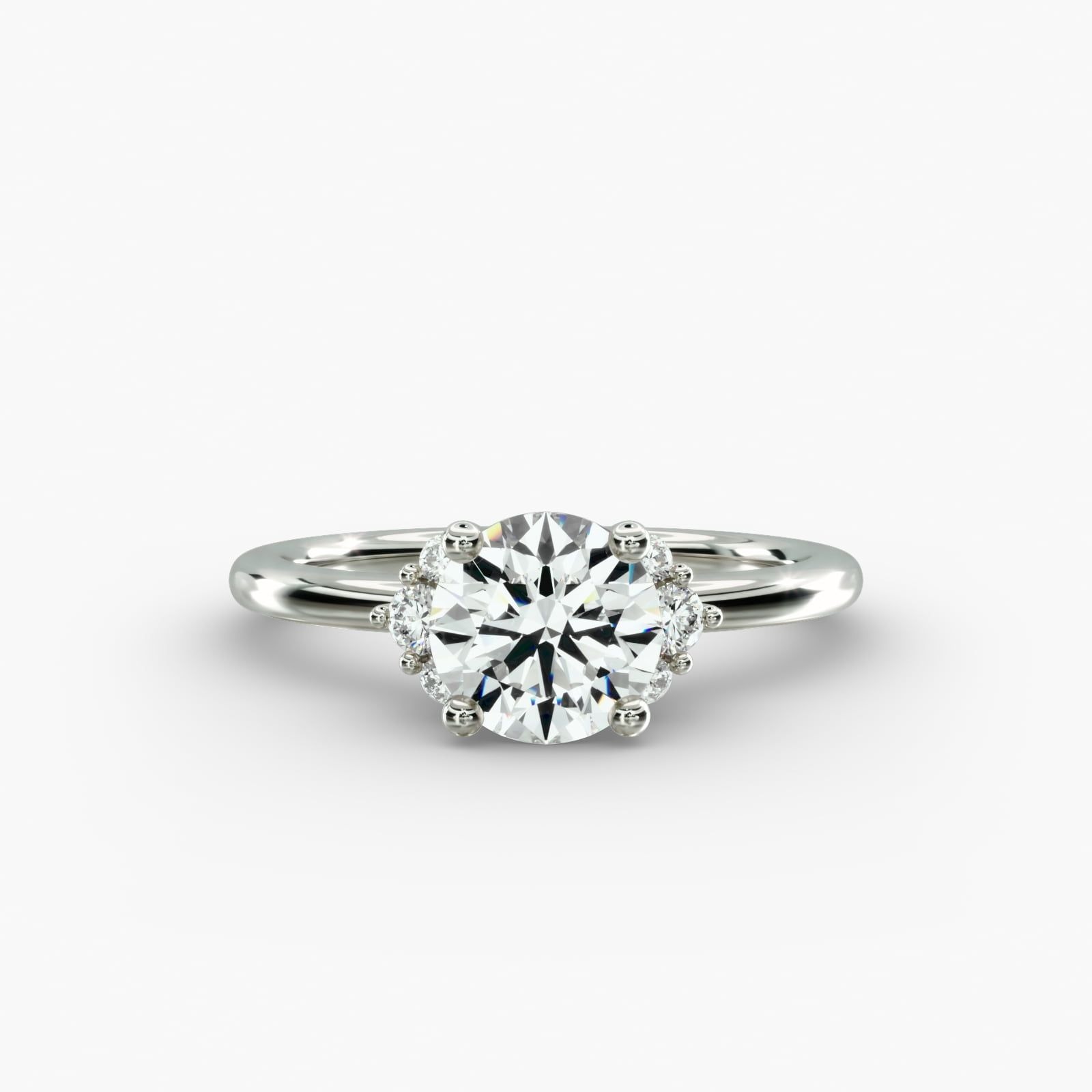 cluster diamond ring in gold with diamonds